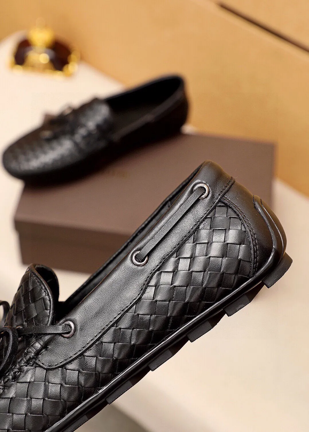 Men's men's shoes 💰500 💐 BV men's slip-on shoes® [BOTTEGA VENETA] official website counter new model, one-to-one mold opening ⚠Italian calfskin purely hand-woven ➕cow 🐂 leather lining. Driving slip-ons, available at counters, sizes 38～44 (45🉑️customized)